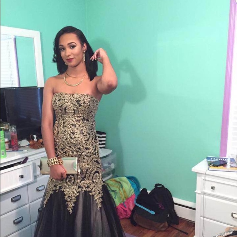 Prom dress